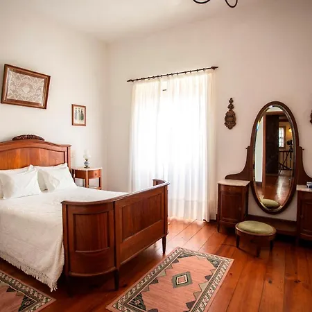 Casa Da Varzea 3* بونتي دي ليما