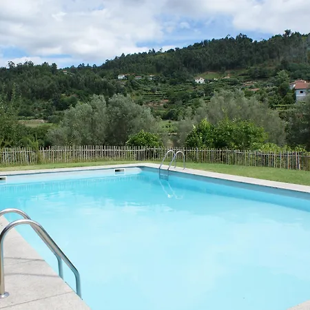 Casa Da Varzea بونتي دي ليما