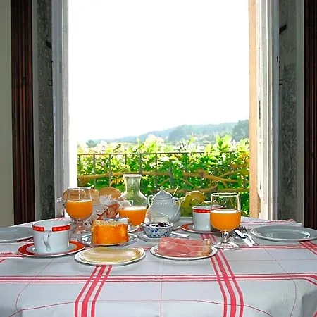 Casa Da Varzea Bed & Breakfast 3*